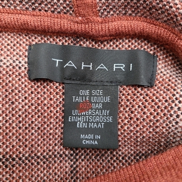 Tahari Knit Check Capelet Poncho Sweater,   One Size - Picture 9 of 10